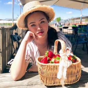 Meet your Posher, Amanda